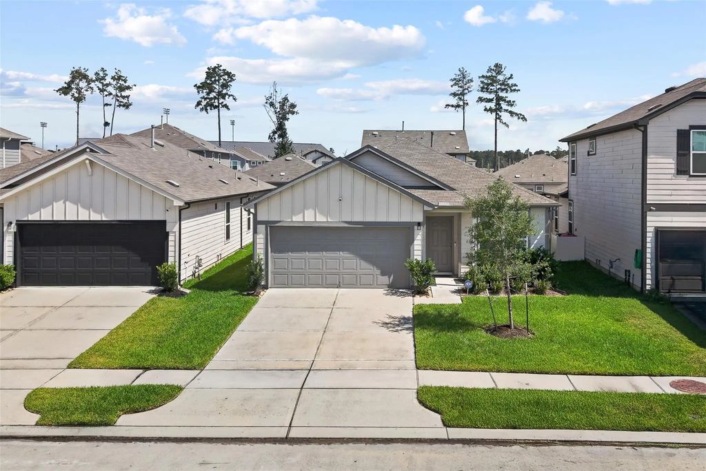 23526 Glenbuck Street, Spring