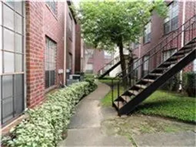 8055 Cambridge Street 71, Houston