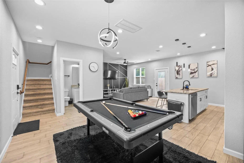 7422 Mount Street, Houston