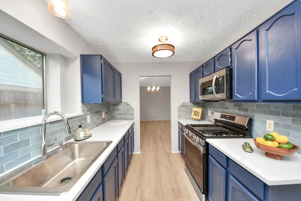 1414 Shadow Mountain Drive, Katy