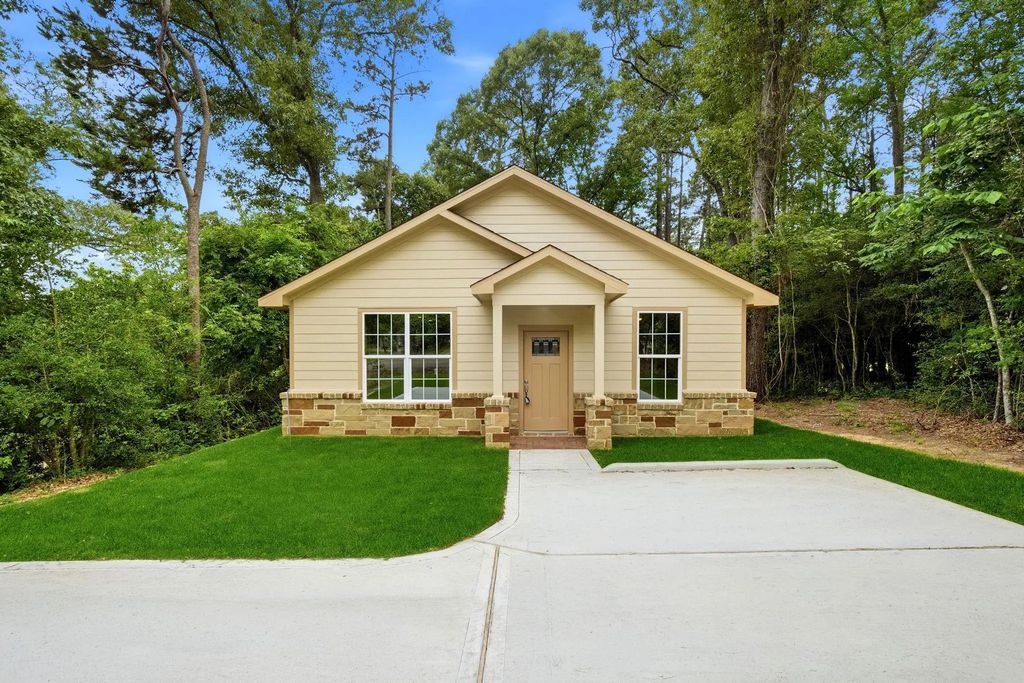 12530 State Highway 156, Coldspring