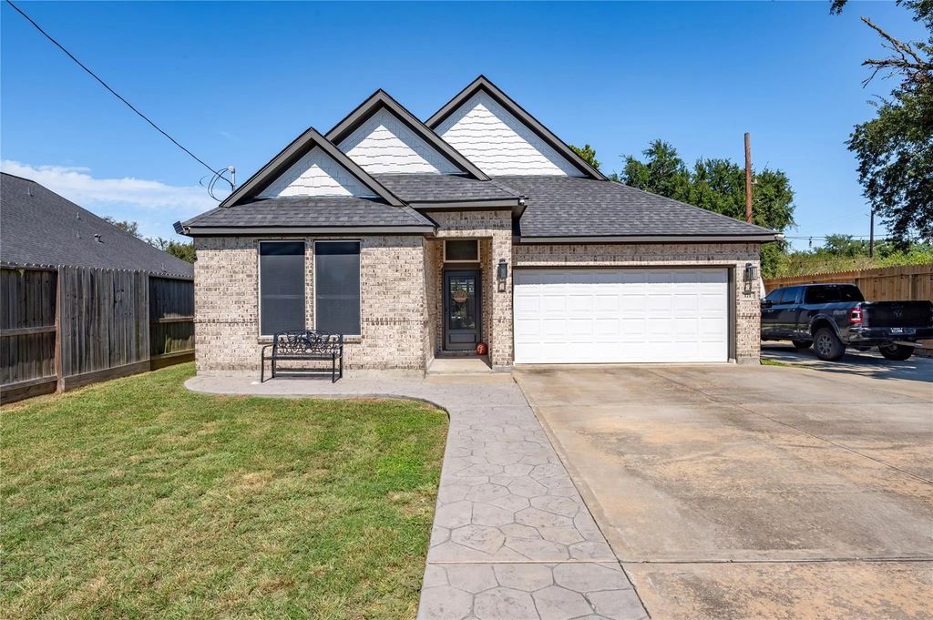 171 Foxshire Lane, Houston