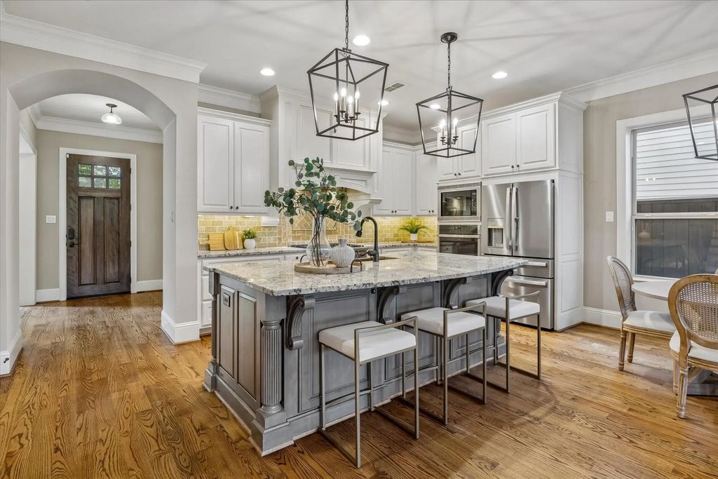 1333 Chantilly Lane, Houston