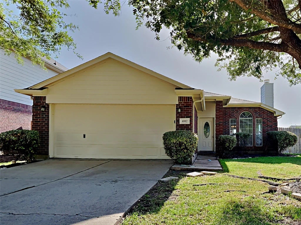 4002 Old Pine Grove Drive, Humble