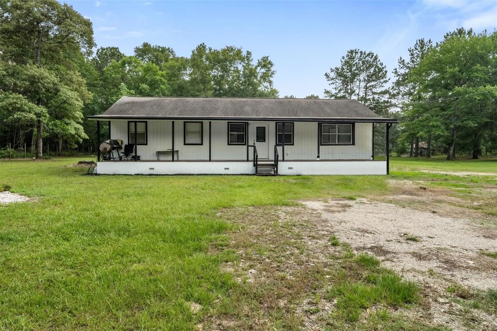 541 Trails End Drive, Cleveland
