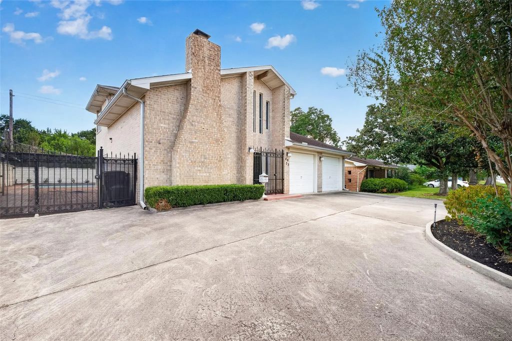 4823 Benning Drive, Houston