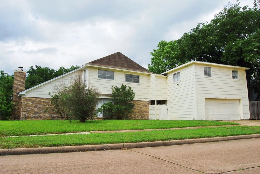 2127 Woodland Springs Street, Houston