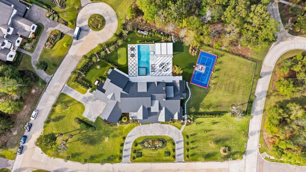 118 Castle Pines Drive, Montgomery