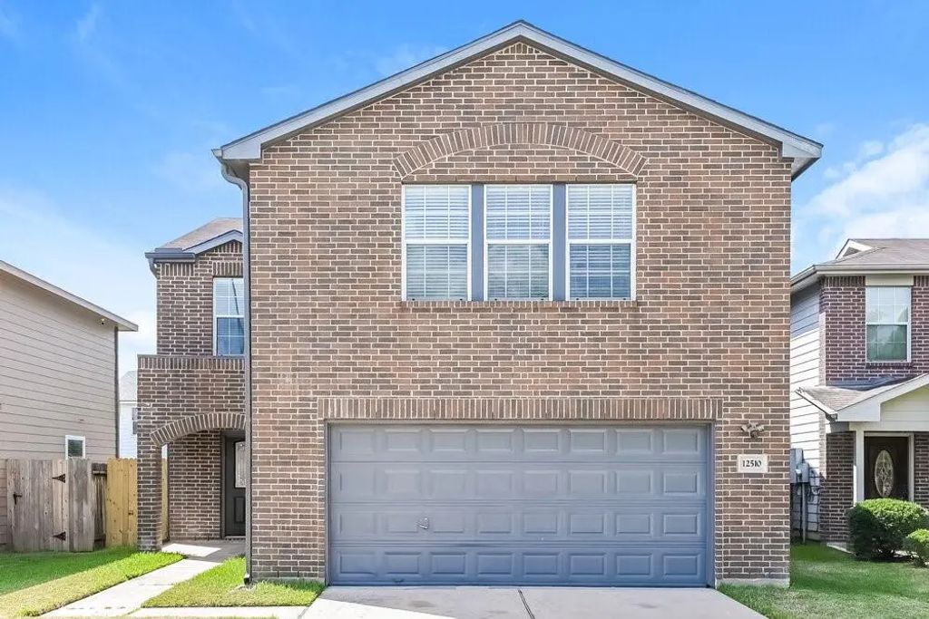 12510 Aarons Way Drive, Houston