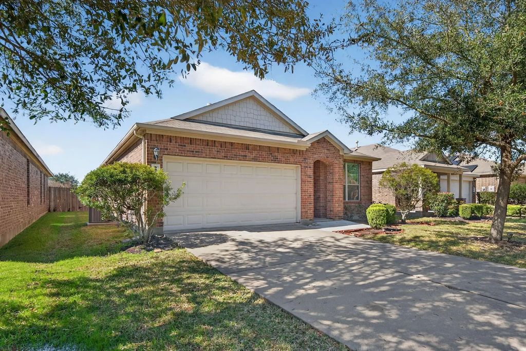 5815 Acacia Rose Court, Richmond