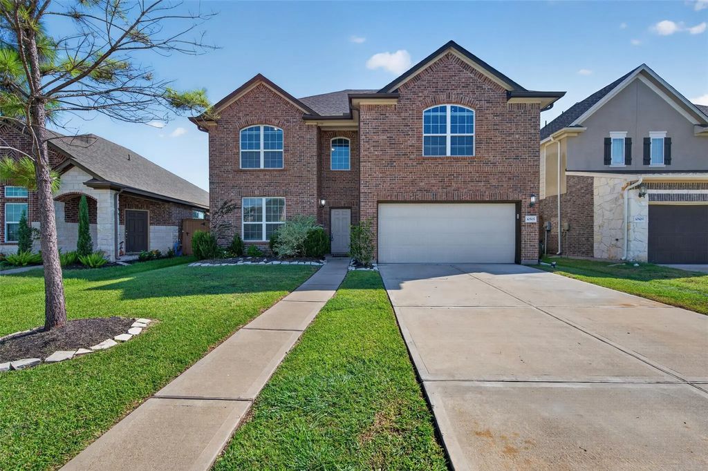 10505 Clouds Rest Drive, Iowa Colony