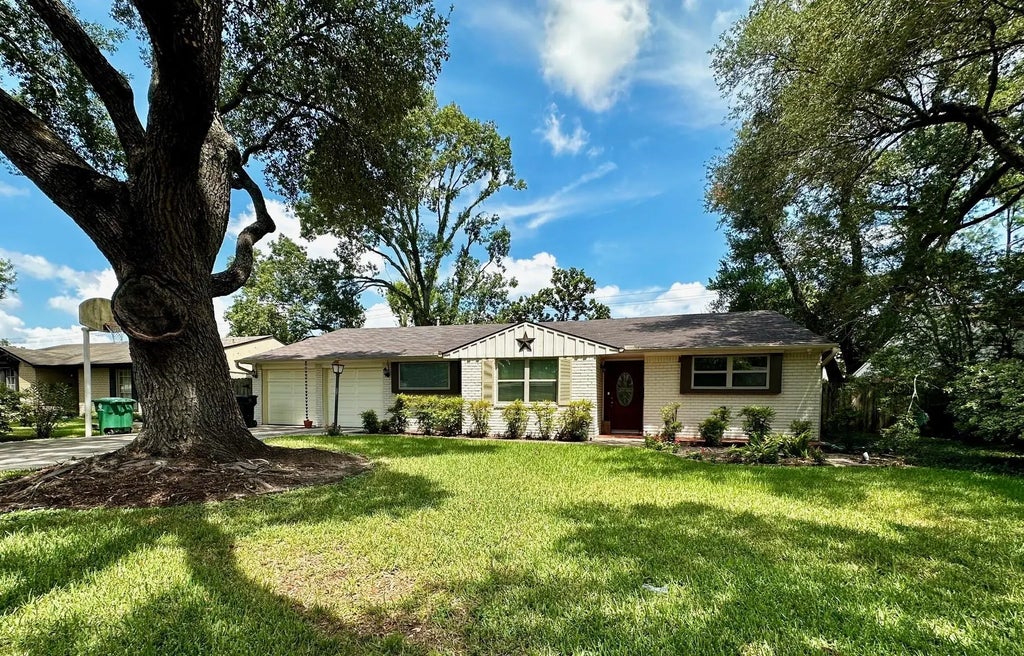 9626 Highmeadow Drive, Houston