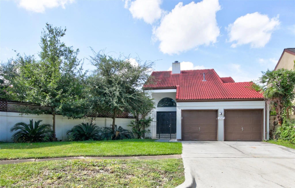 12527 Brook Meadows Lane, Meadows Place