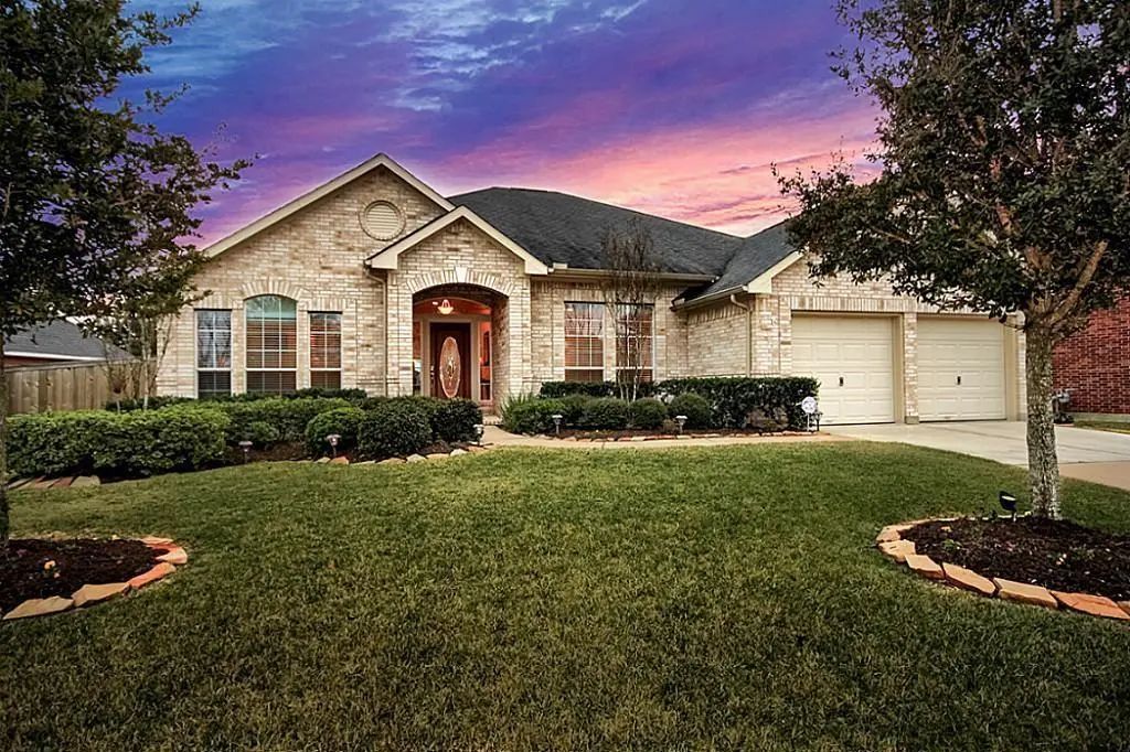 1126 Chelshurst Way, Spring