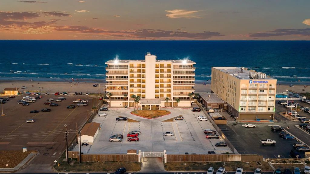 15002 Windward Drive 207, Corpus Christi