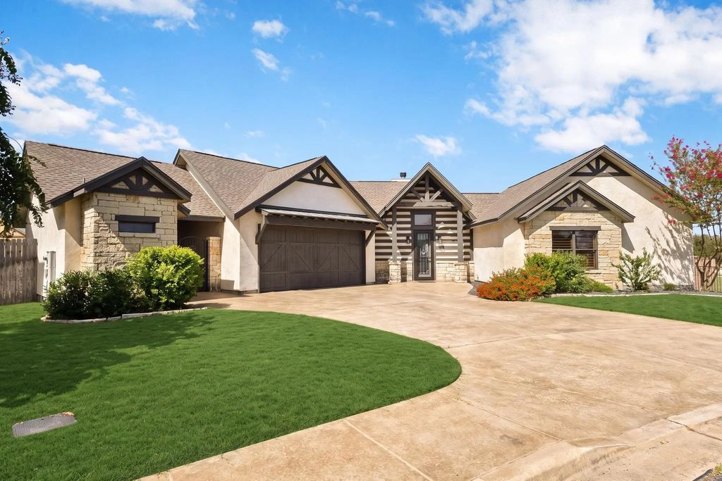 1227 Gruene Valley Circle, New Braunfels