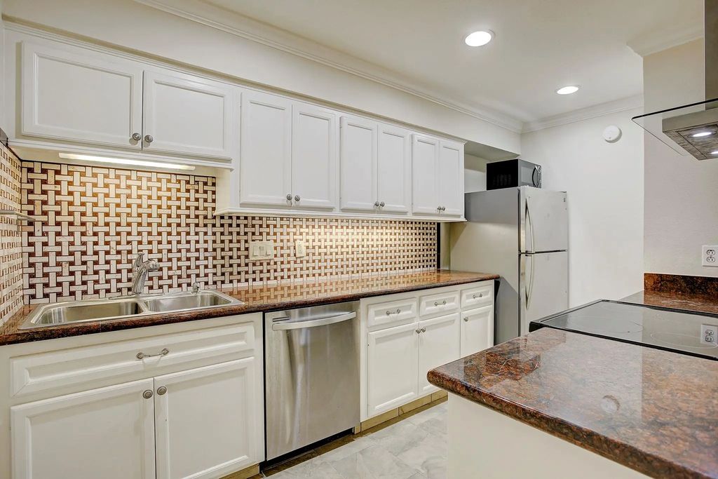 3131 Cummins Street 63, Houston