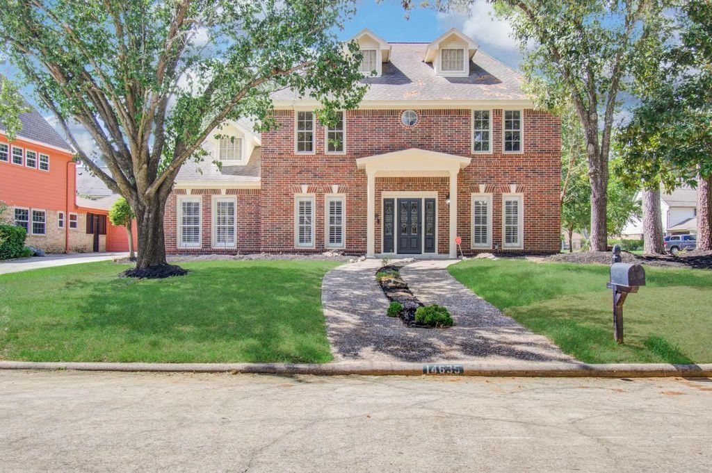 14635 Rosehill Drive, Houston