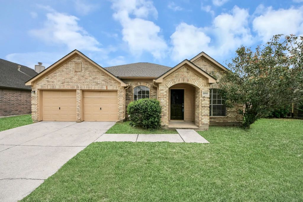 2810 Huntington Way, Pearland