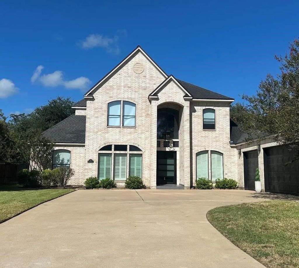 109 Northwood Drive, Lake Jackson