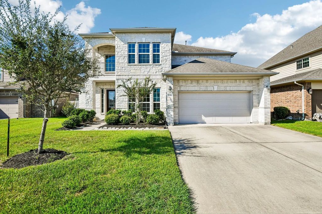 2414 Trocadero Lane, League City