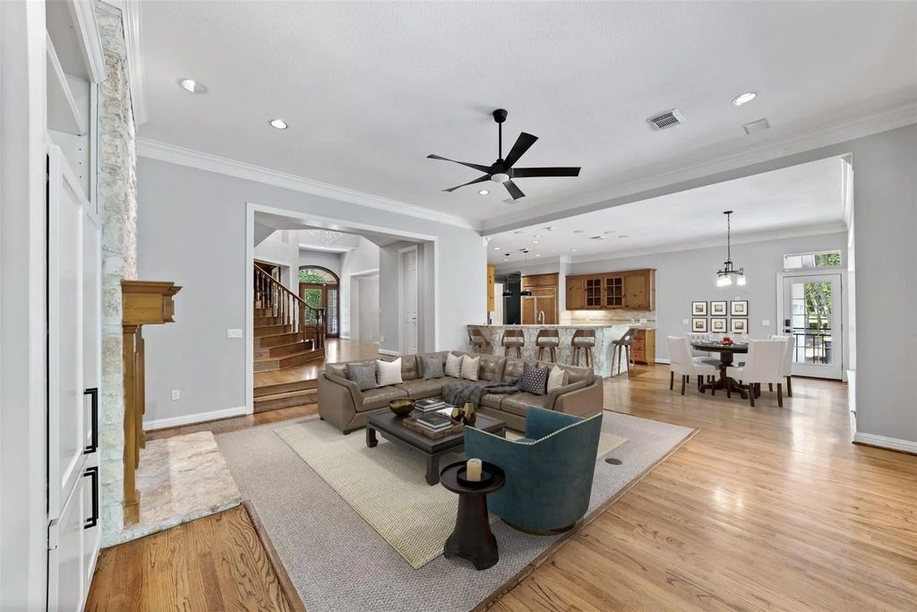 2042 Darby Lane, Fresno