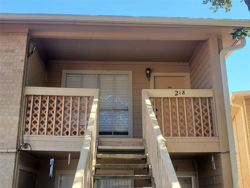 1505 Ward Road 218, Baytown