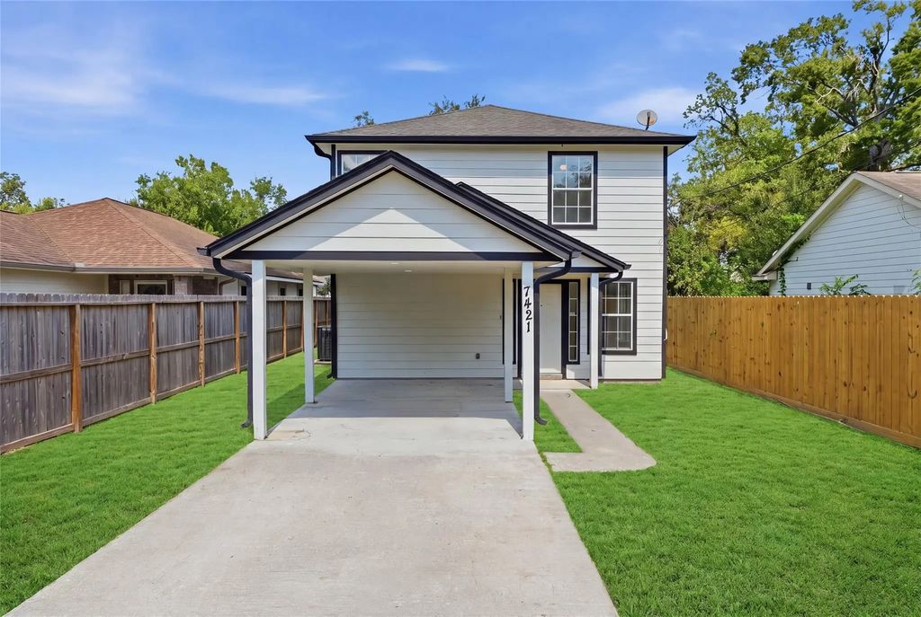 7421 Carothers Street, Houston