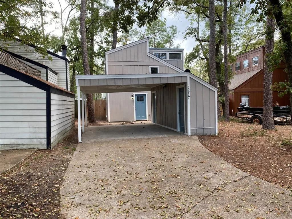 27716 Quail Court, Huntsville