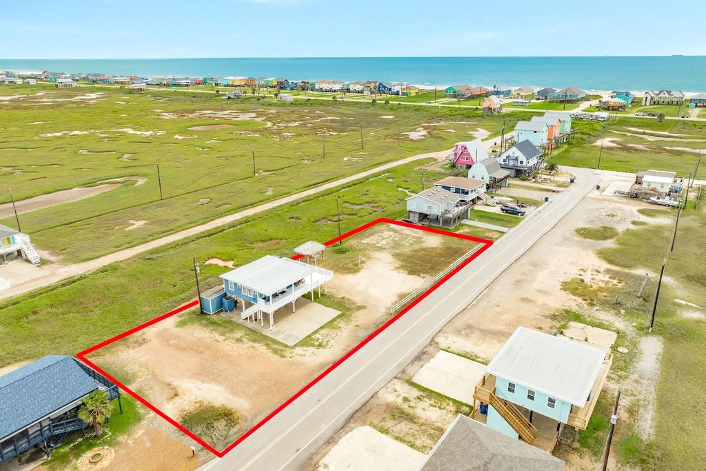 326 Bay Avenue, Surfside Beach