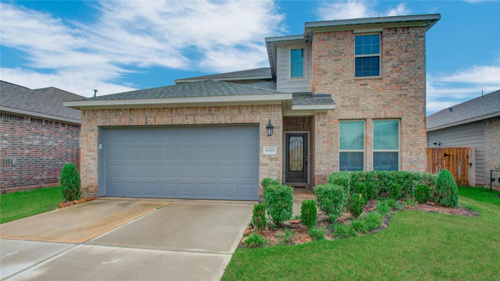 18819 Fulvetta Haven Way, Richmond