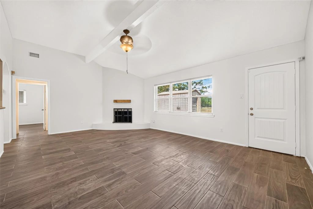 1002 Kenforest Drive, Missouri City