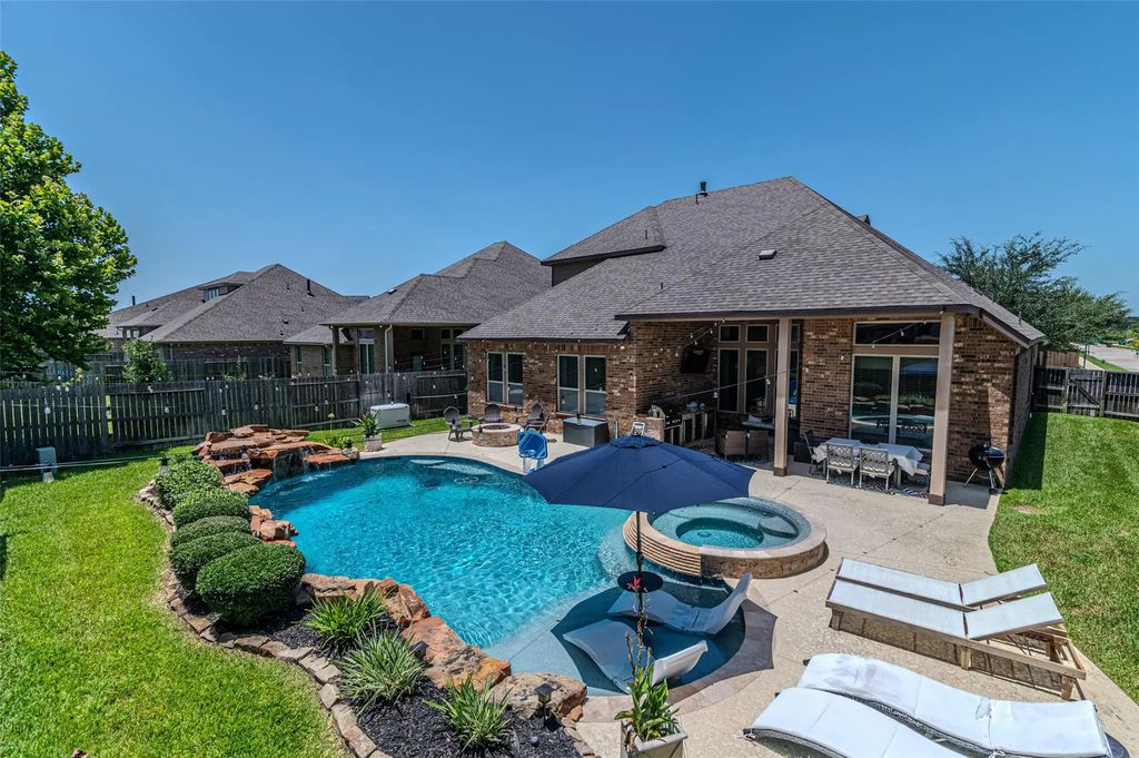 20103 Three Chutes Lane, Cypress