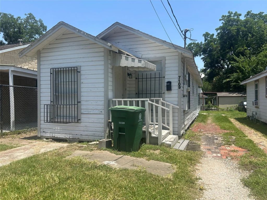 7109 Avenue O, Houston