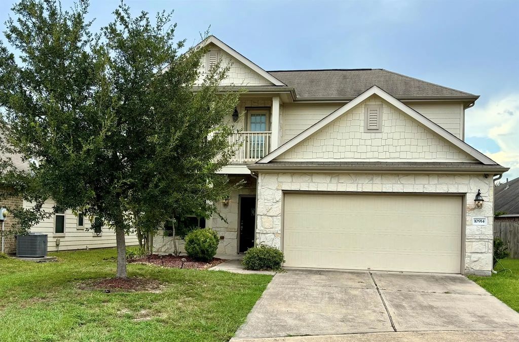 10914 Camarillo Court, Houston