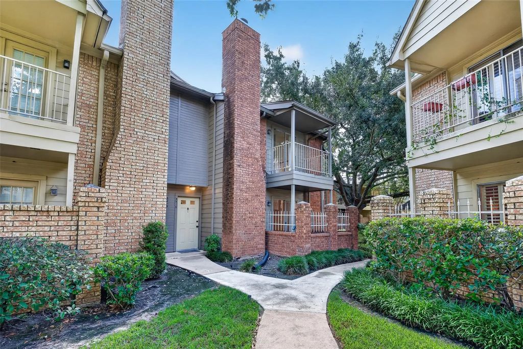 1515 Sandy Springs Road 3416, Houston