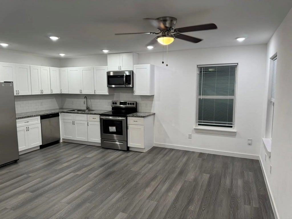 9403 Madera Road A, Houston