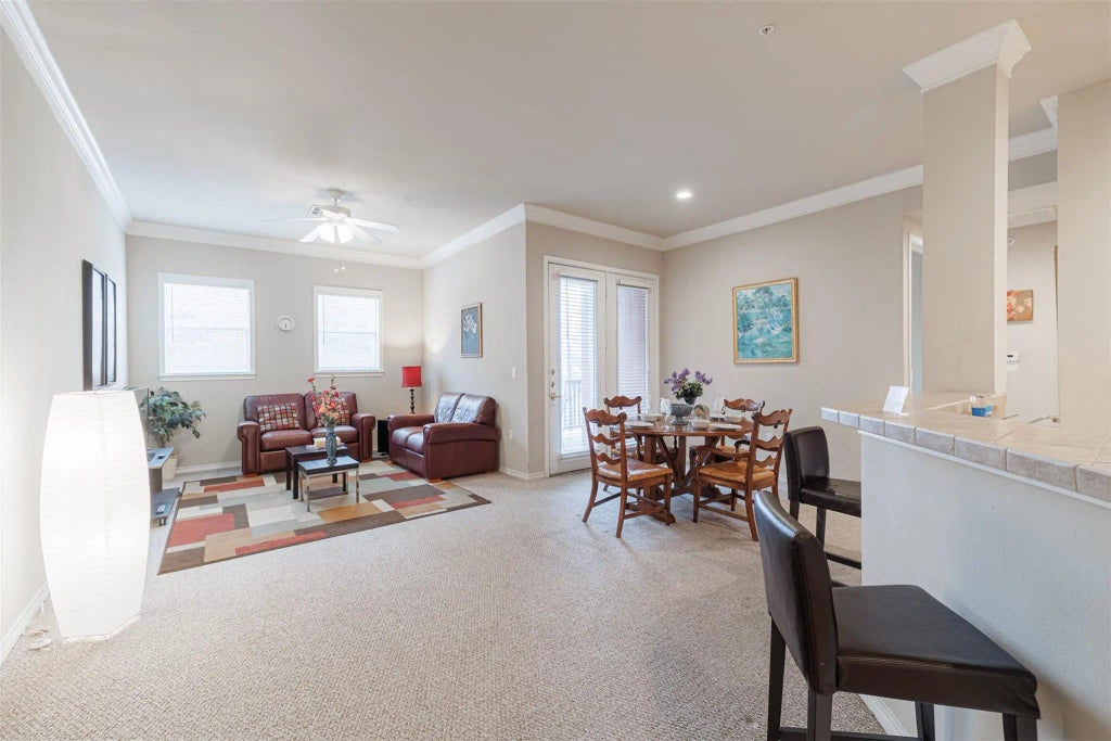 2400 Mccue Road 202, Houston