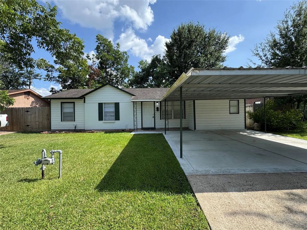 514 Bertloma Street, Pasadena
