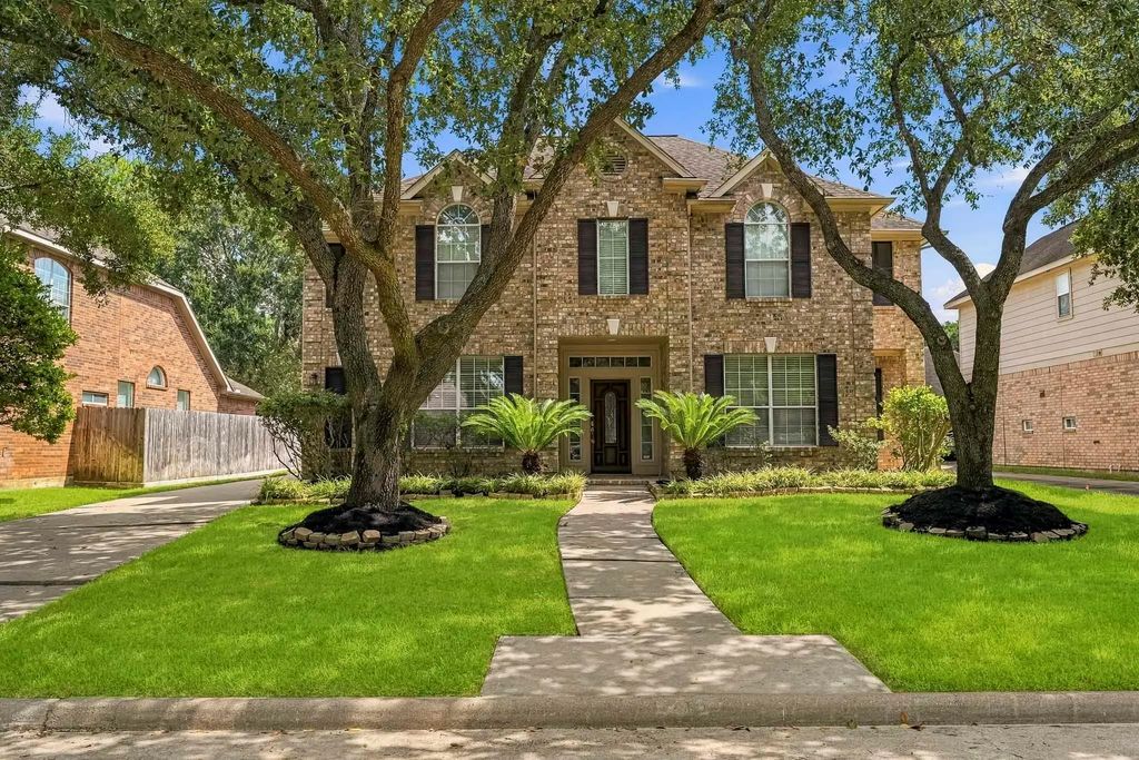 215 Owens Park Drive, Houston