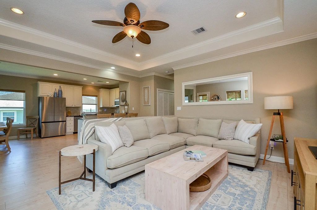 13823 Mutiny Lane, Galveston