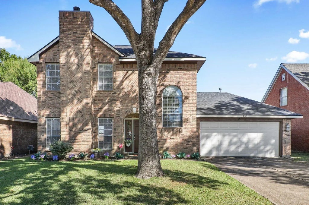 3803 Redbud Drive, La Porte