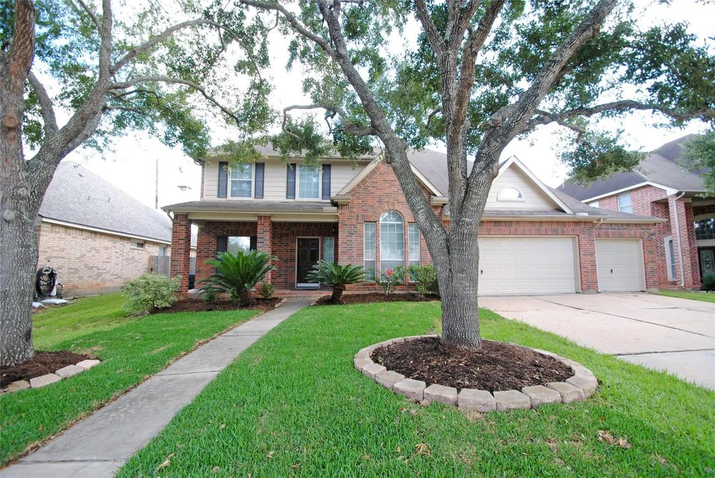 6123 Baron Hill Lane, Sugar Land