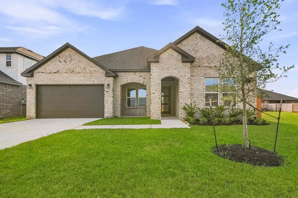 2013 Blue Mar Drive, Brookshire