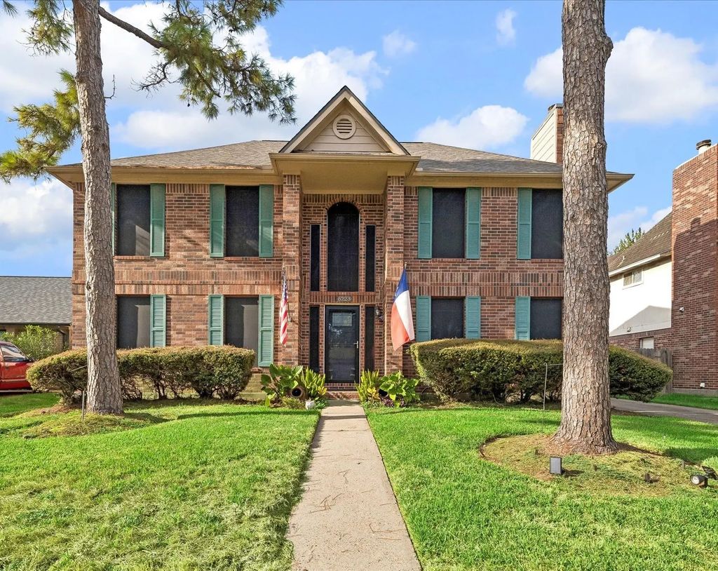 6223 Egypt Drive, Pasadena