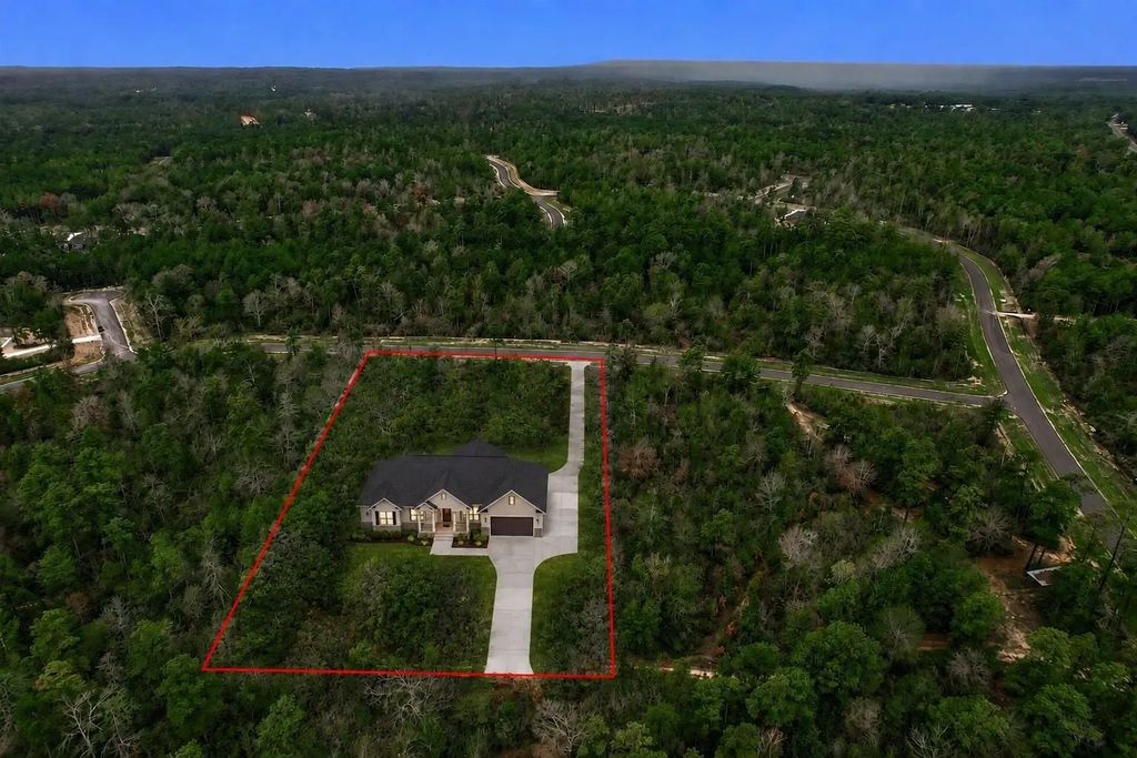 168 Great Plains Way, New Waverly