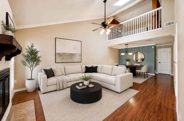 13882 Hollowgreen Drive 810, Houston