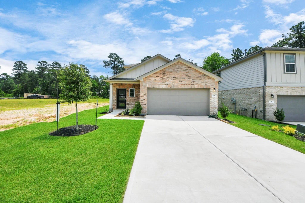 19 Courageous Side Way, Magnolia