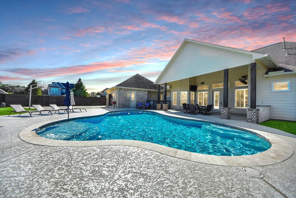 1302 Corianne Street, Katy