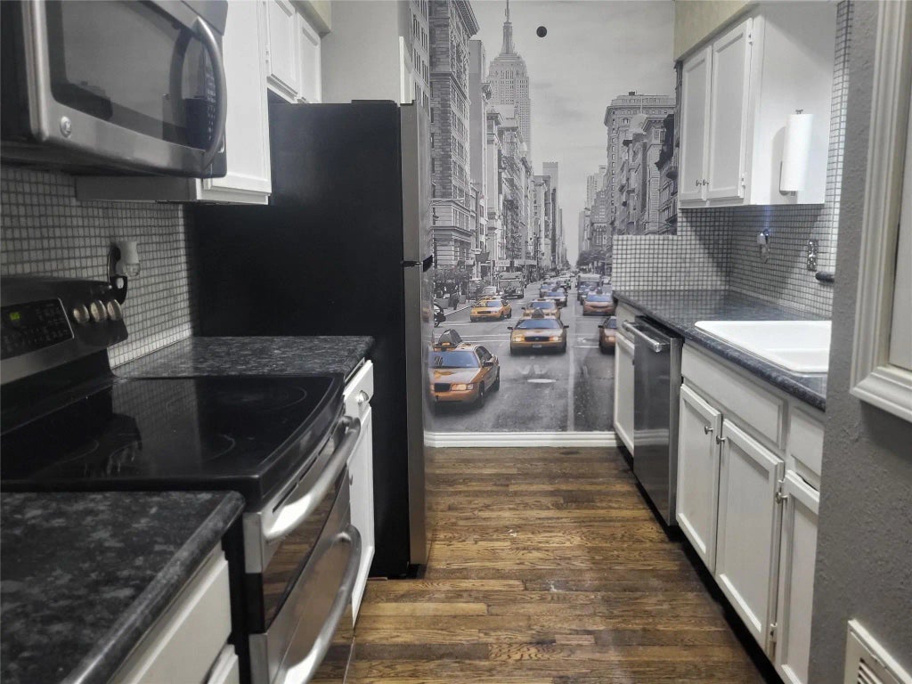 17583 Red Oak Drive 7583, Houston